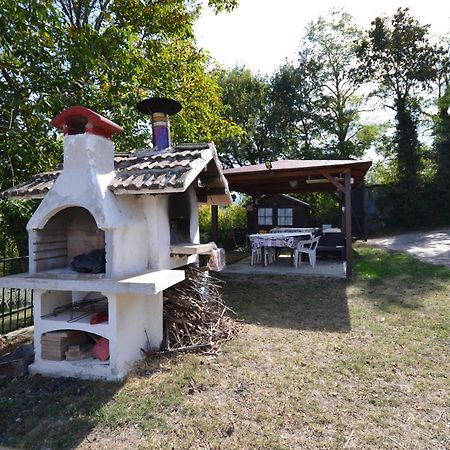 Casa Vacanze Mingos Lodio Di La Carpineta Kültér fotó