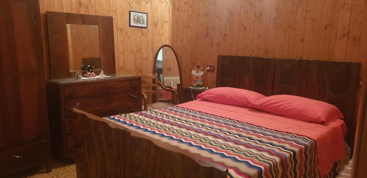 Casa Vacanze Mingos Lodio Di La Carpineta Kültér fotó