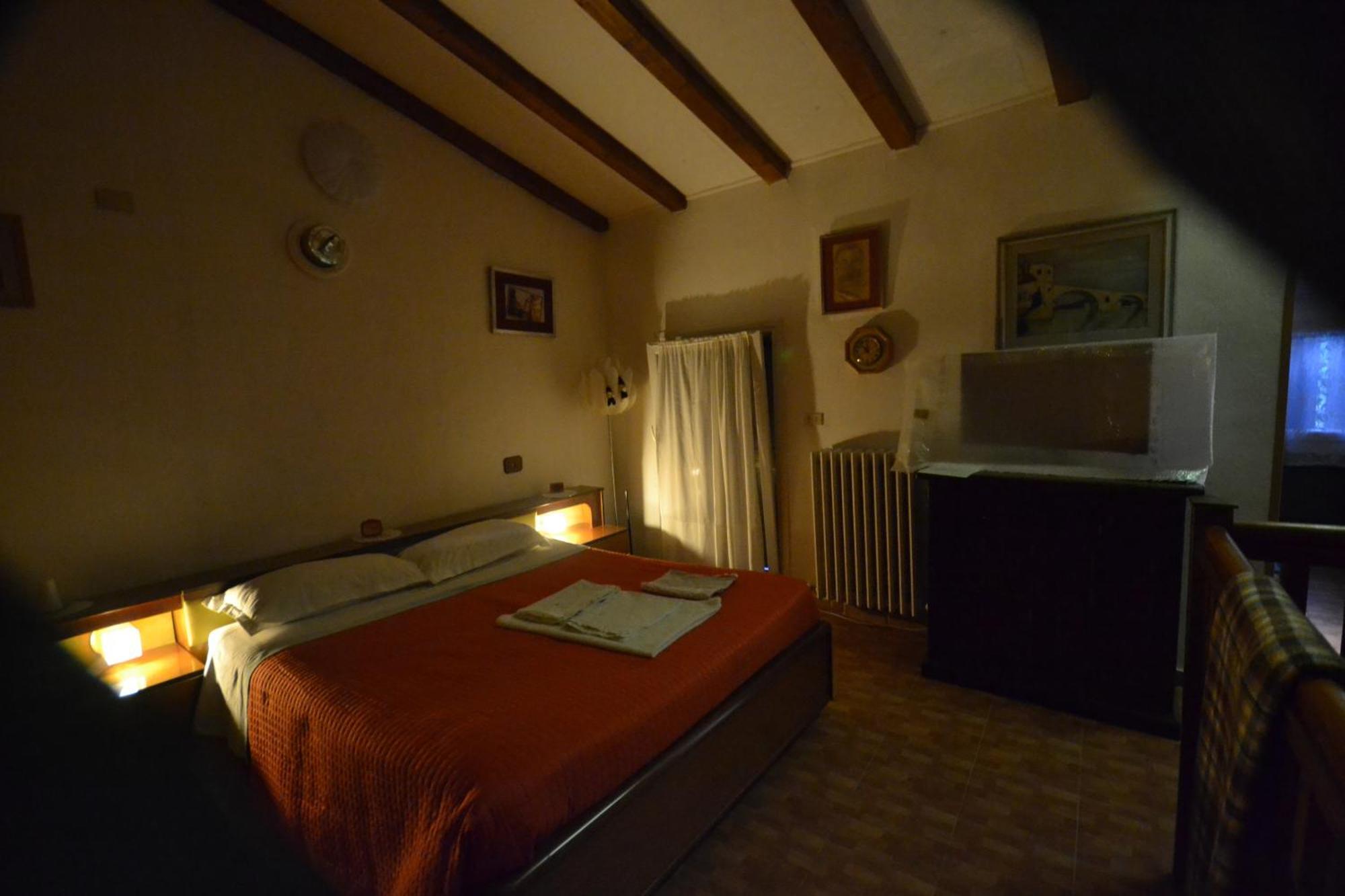 Casa Vacanze Mingos Lodio Di La Carpineta Kültér fotó